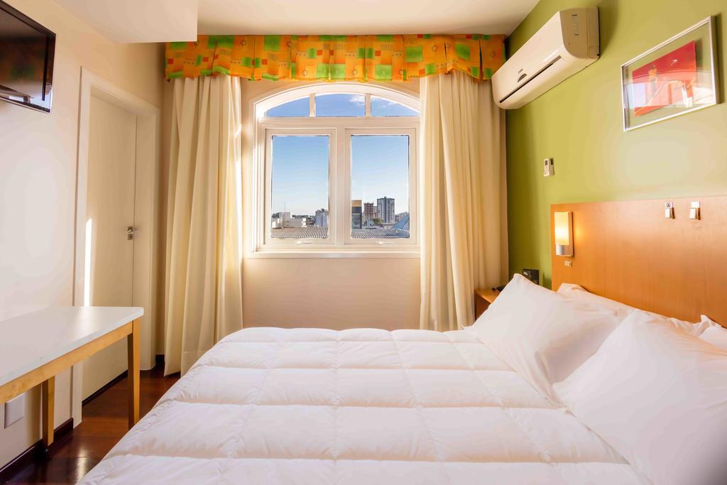 San Silvestre Hotel Passo Fundo Bagian luar foto
